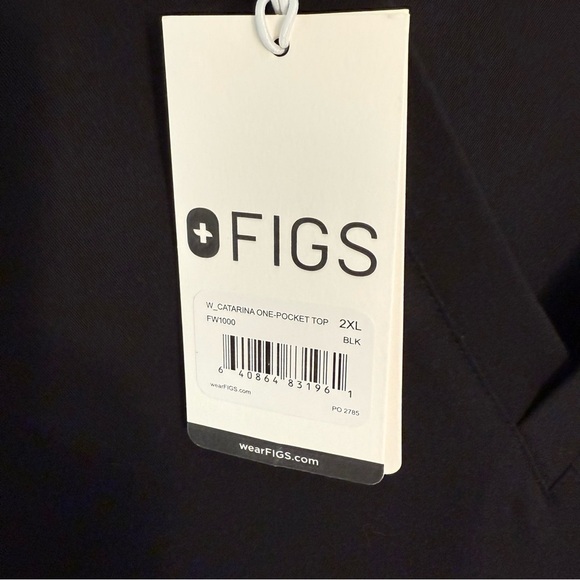 New FIGS Black Scrub Top Logo “Aya healthcare” 2XL women’s Catrina travel nurse - Picture 3 of 8